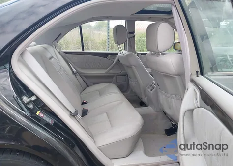 2002 Mercedes-Benz E 320 Special Edition из США, поврежденный, VIN WDBJF65J52B496832